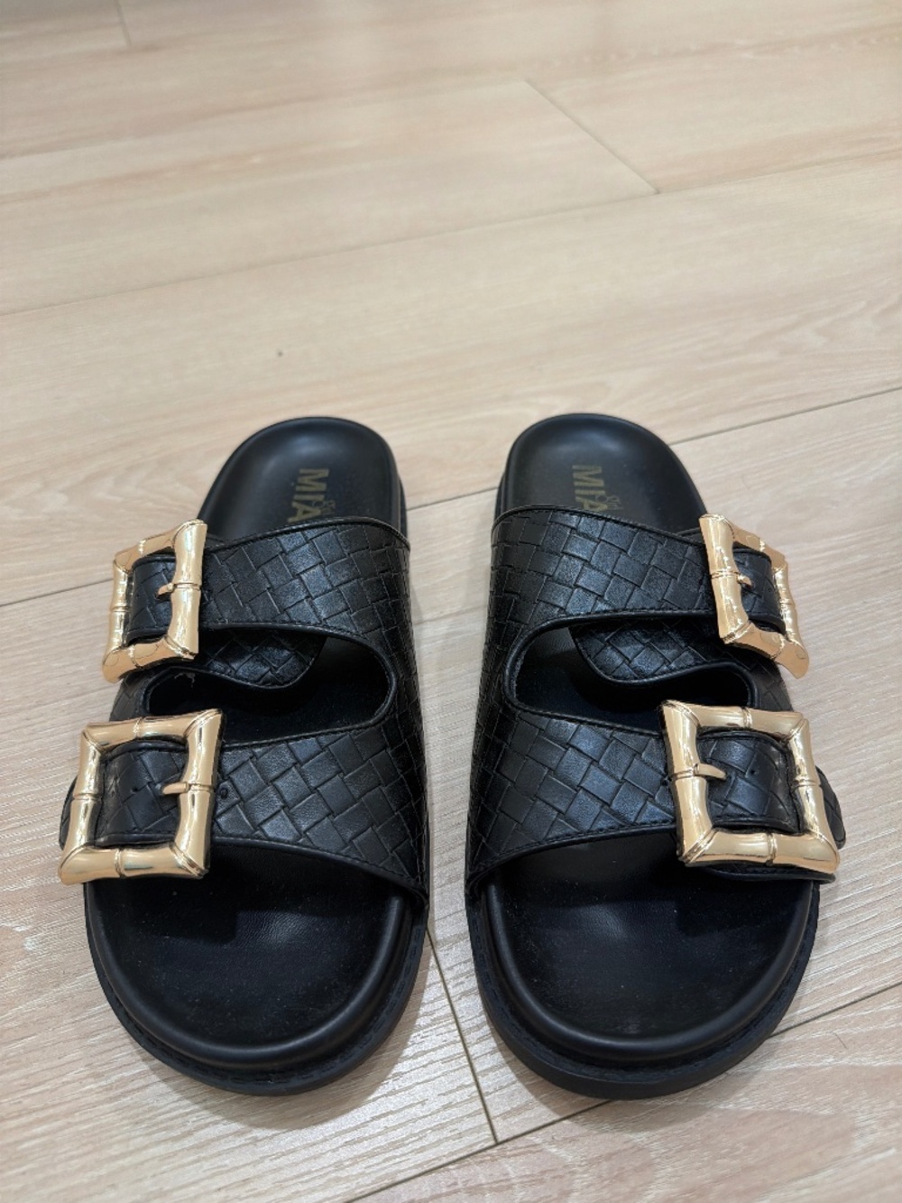 MIA Girl sandal